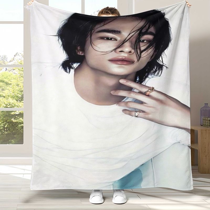 بطانية فلانيل كورية من SK F-Fe - مراجعة Modern Korean Lifestyle وسعره